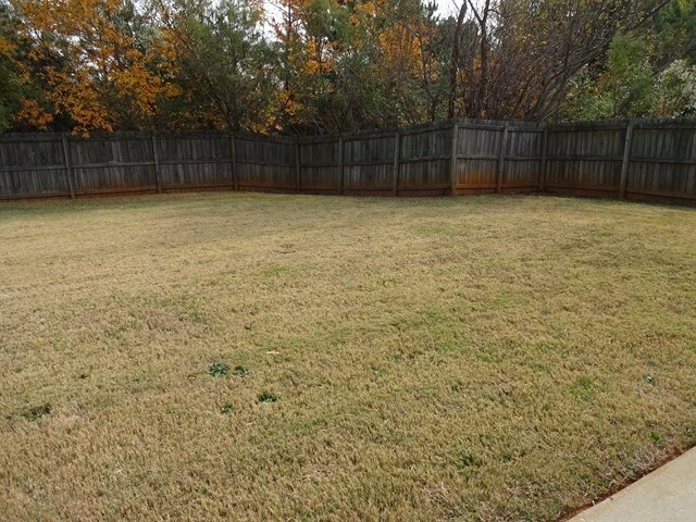 Building Photo - 1203 Kern Cv