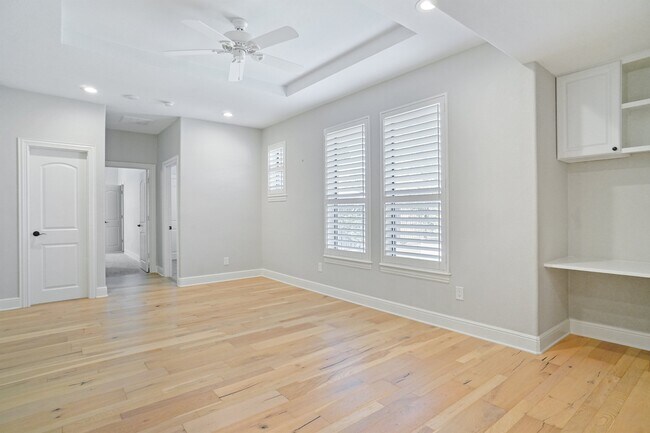 Building Photo - 13297 Roanoke Rd