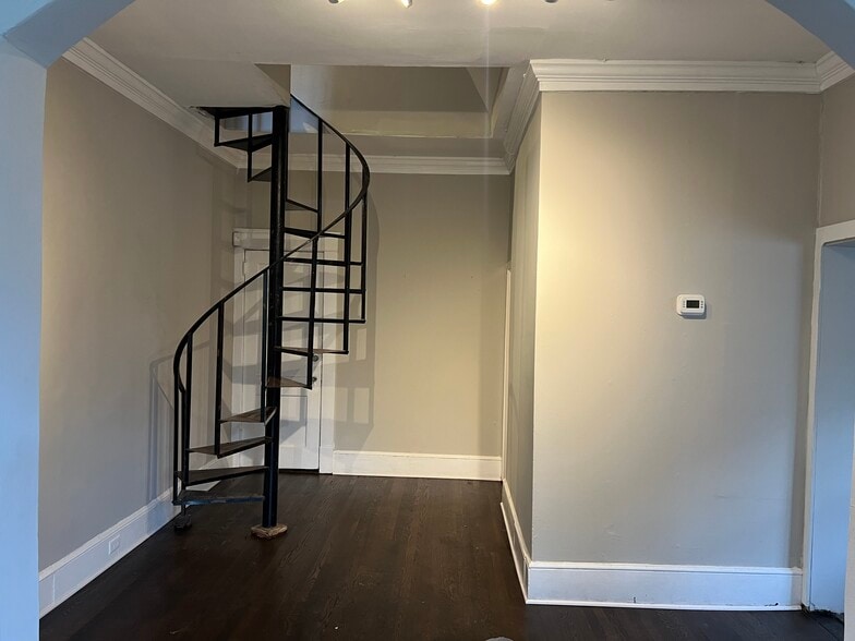 Building Photo - 1170 Monroe Dr NE