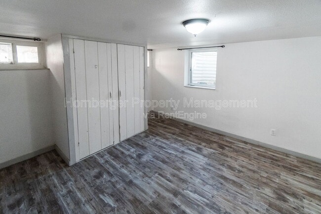 Building Photo - 1128 W Jackson Ave