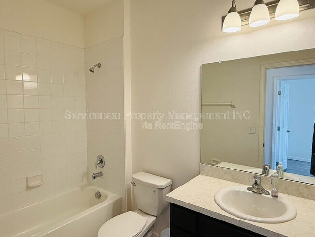 Building Photo - 234 Bella Prestwick Blvd