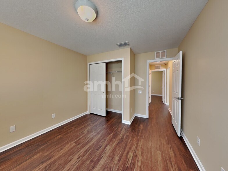 Building Photo - 2938 Santa Marcos Dr