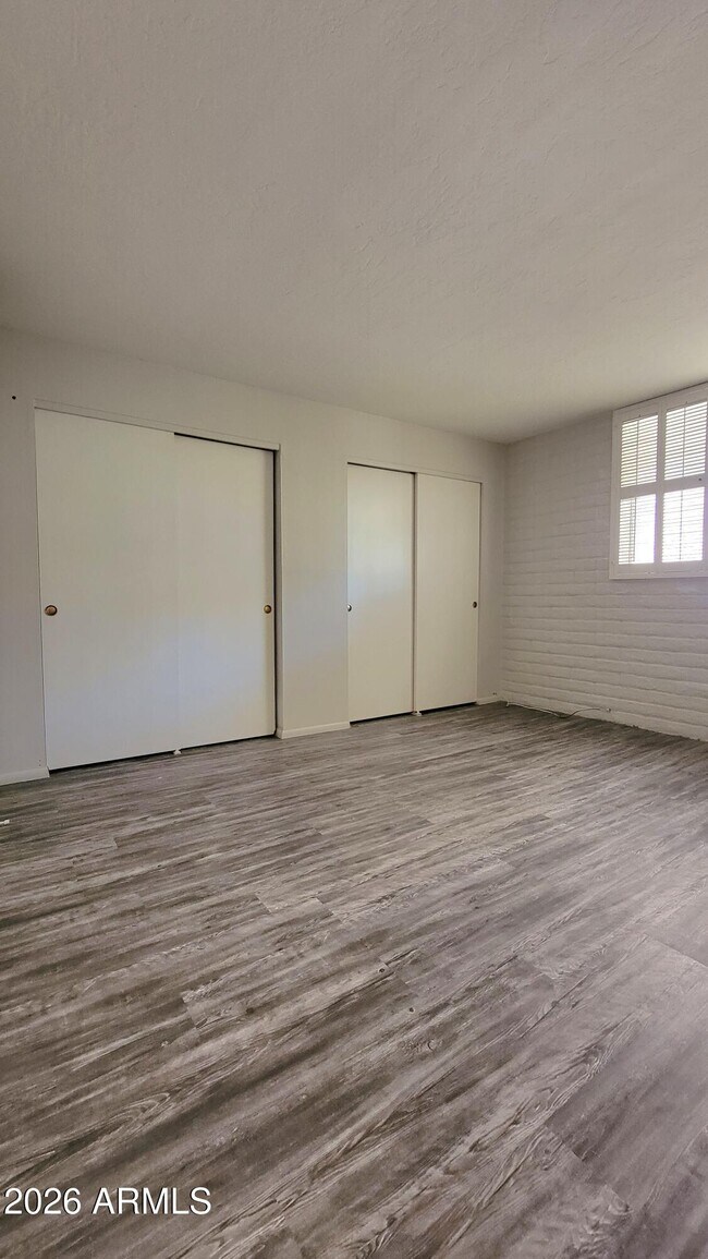 Building Photo - 3737 E Turney Ave