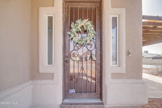 Building Photo - 14600 Christian Castle