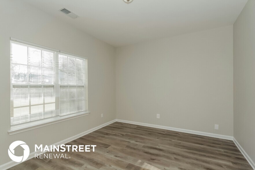 Building Photo - 5110 Livermore Ln