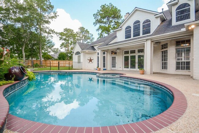 Building Photo - 13707 Cypress Pond Cir