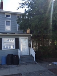 Building Photo - Hamilton