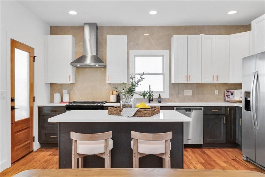 Building Photo - 976 Dunning St SE