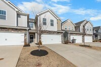 Building Photo - 313 Cub Ct