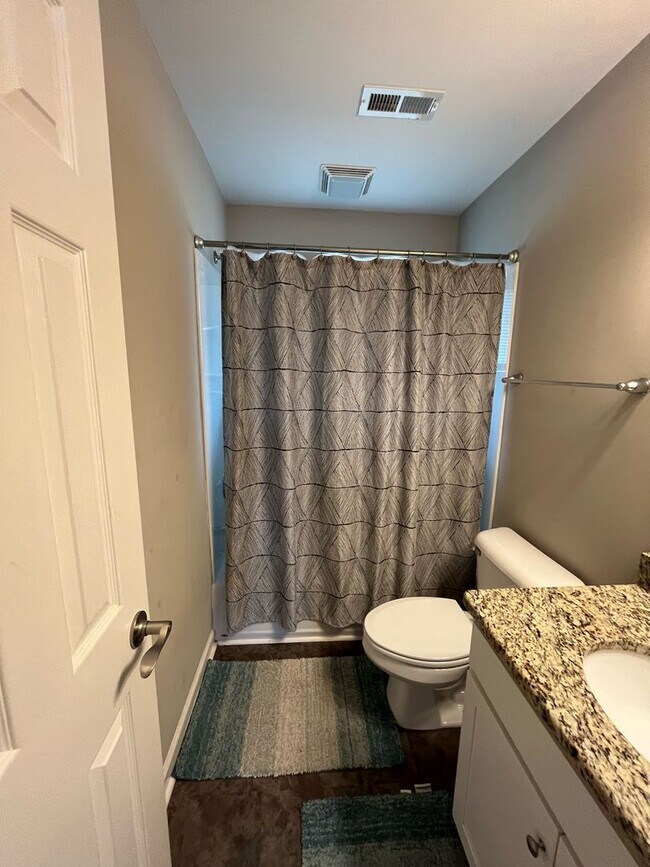 Building Photo - 3 bedroom/1 bathroom home in Central, SC