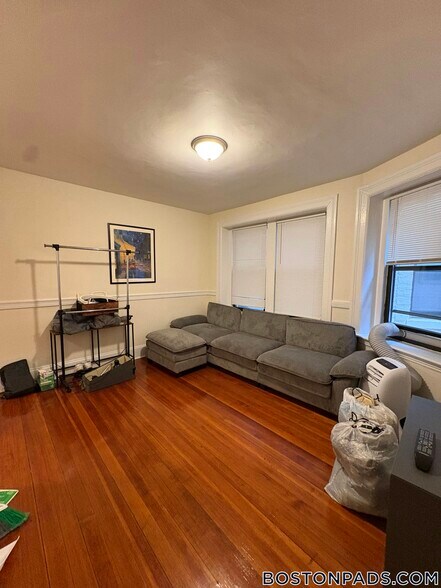 Building Photo - 885 Massachusetts Ave