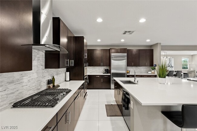 Building Photo - 338 Azar Swan Ave