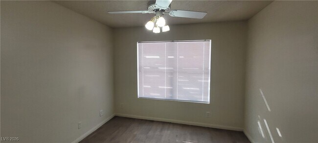 Building Photo - 6561 Avon Ct