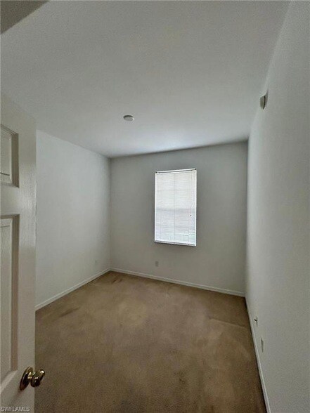 Building Photo - 4256 Liron Ave