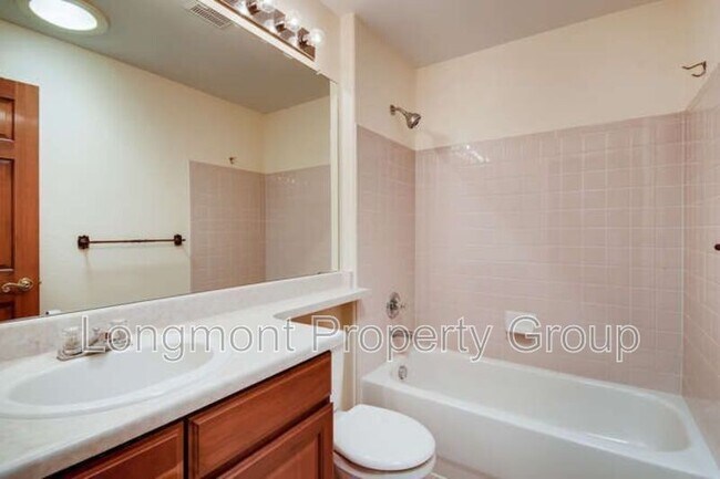 Building Photo - 1029 Morning Dove Dr