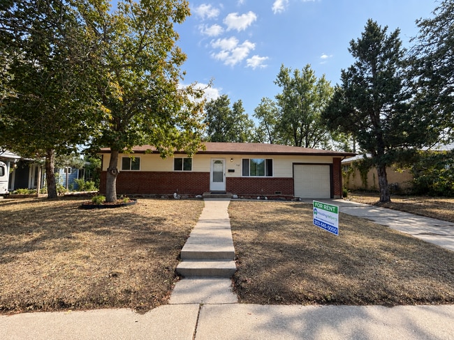 Building Photo - 740 38th St
