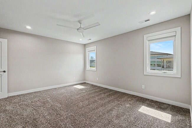 Building Photo - Luxury New Construction Townhome with Attached 2 Car Garage!