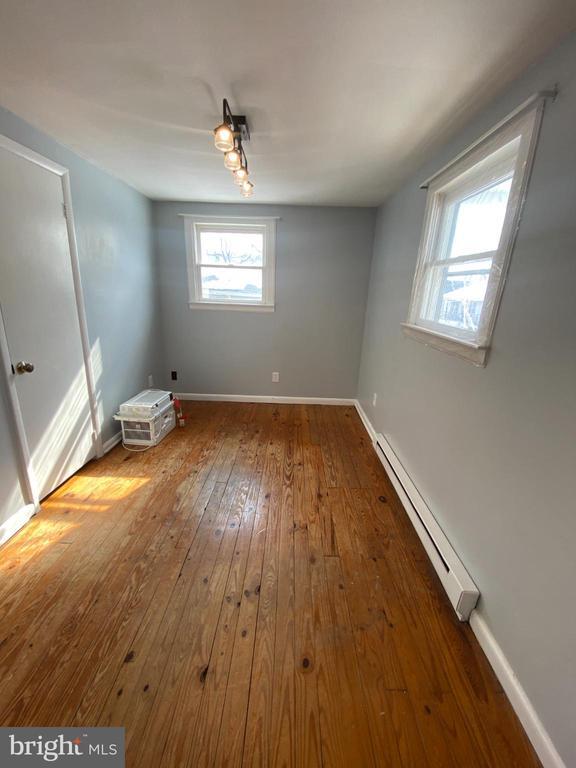 Building Photo - 95 Madison St