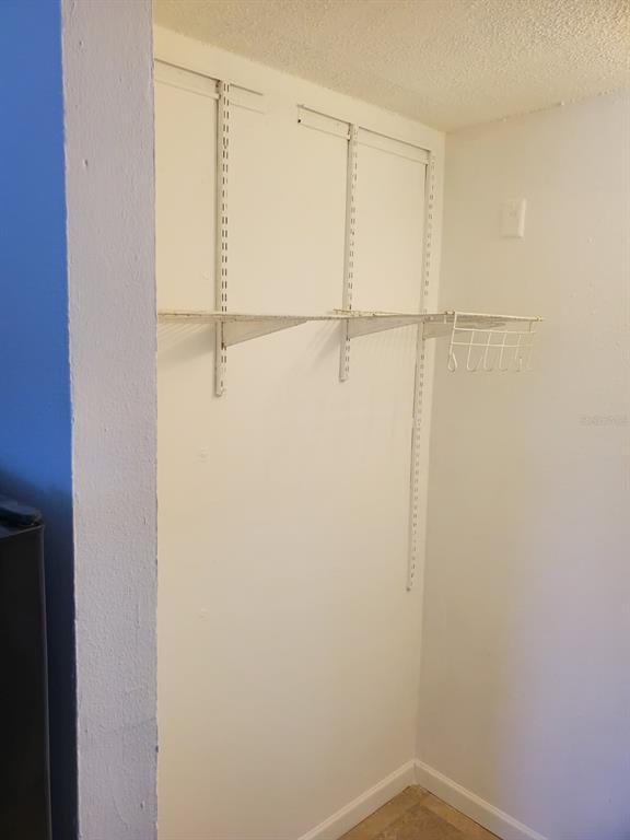 Building Photo - 7900 S Orange Blossom Trail