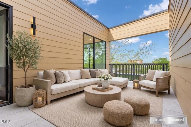 Building Photo - 29 Enterprise St