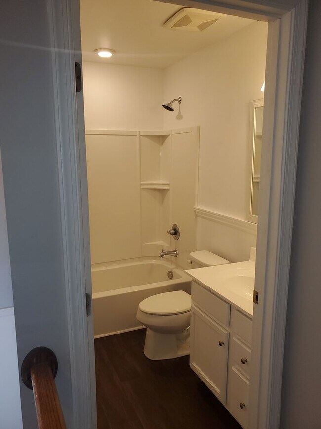 Building Photo - Culpepper Landing