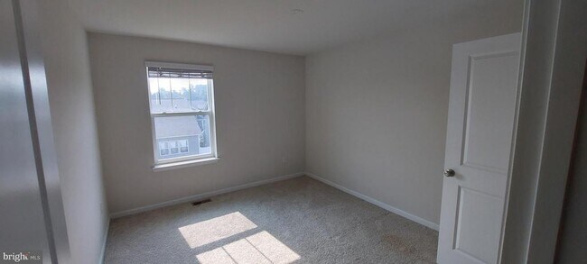 Building Photo - 5767 Haller Pl