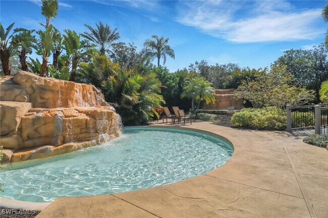 Building Photo - 785 Regency Reserve Cir