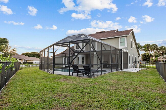 Building Photo - 2400 Seaford Dr