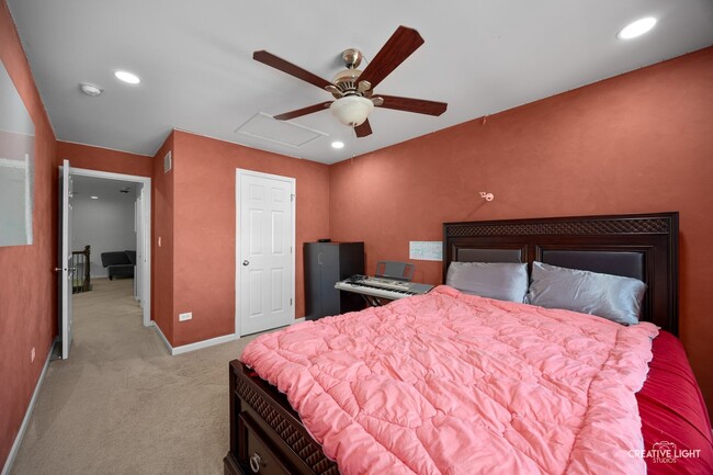 Building Photo - 2704 Blakely Ln