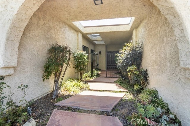 Building Photo - 14676 Deervale Pl