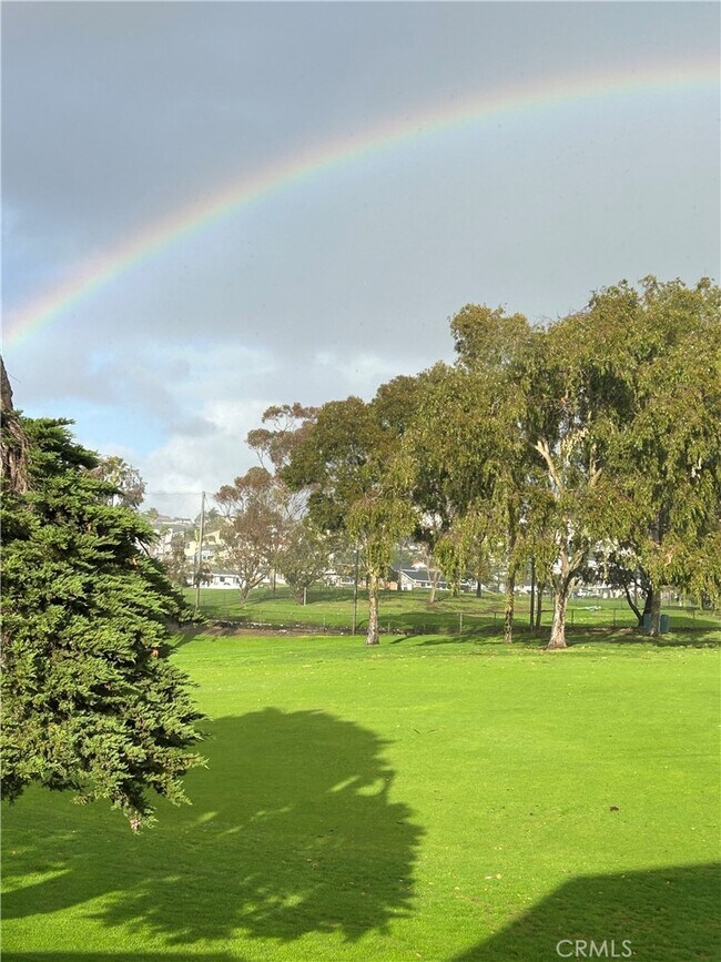 Building Photo - 308 Avenida Granada