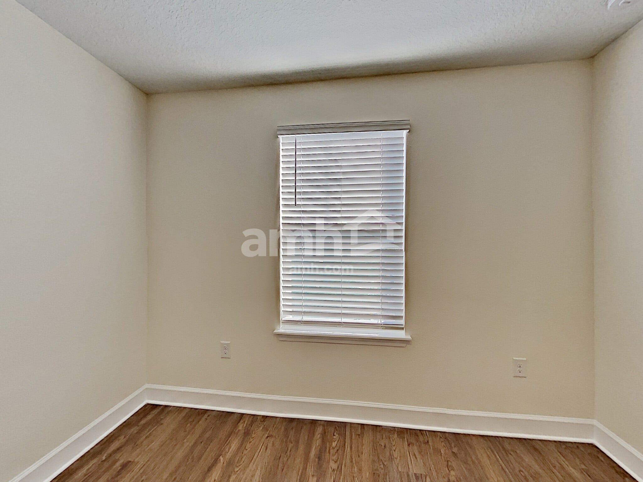 Building Photo - 4723 Birdsong Dr