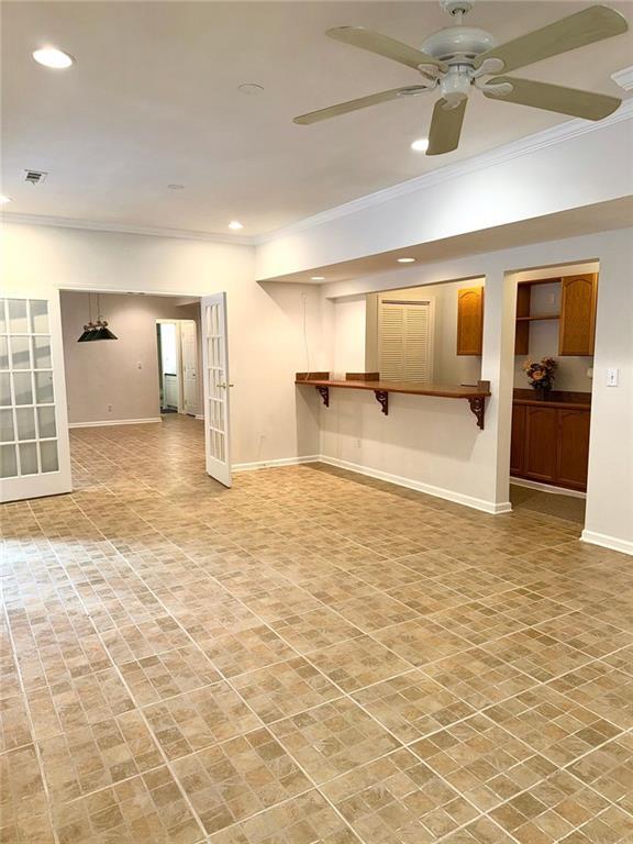 Building Photo - 105 Kellens Ct