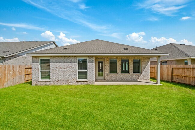Building Photo - 29007 Great Flatland Trl