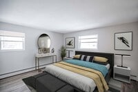 Building Photo - 205 Main St.