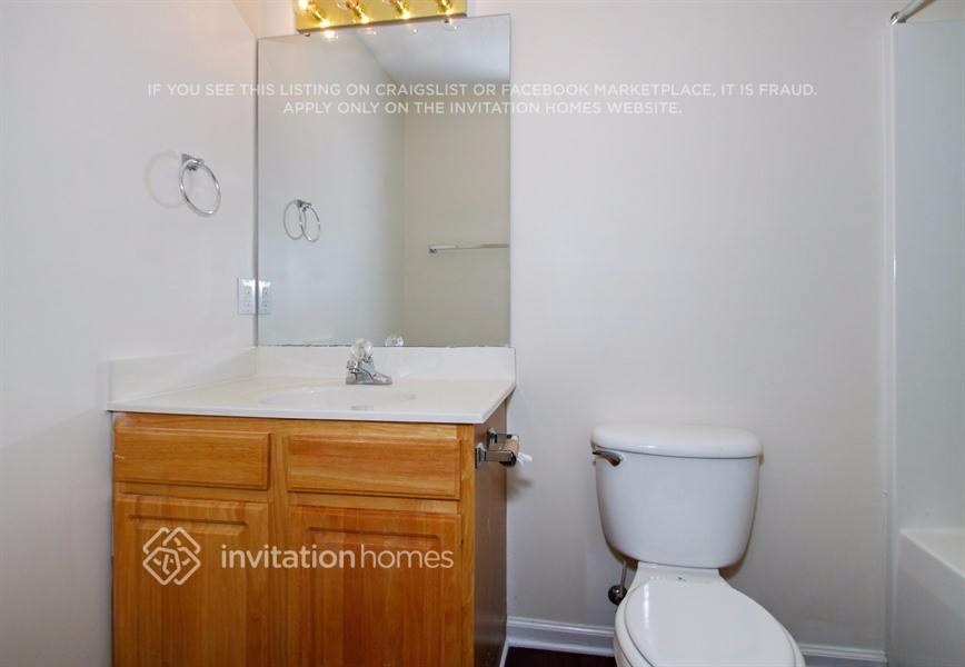 Building Photo - 131 Wayne Ave