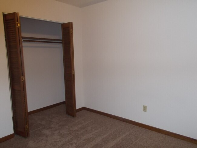 Building Photo - 1533 College Way