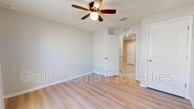 Building Photo - 10807 Norman Pl