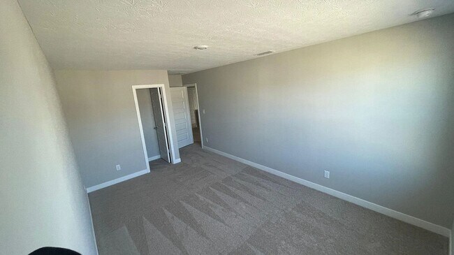 Building Photo - 17195 Seaboard Pl