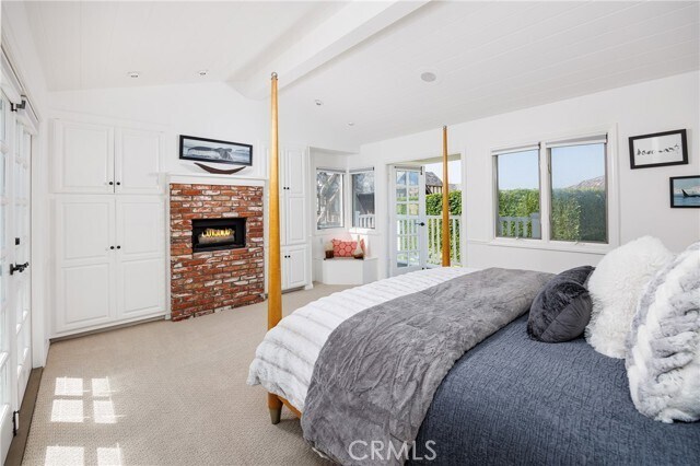 Building Photo - 111 Via Undine