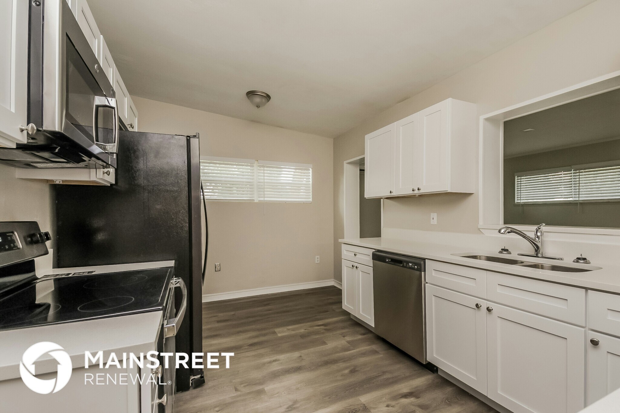 Building Photo - 2803 Glendora Ave