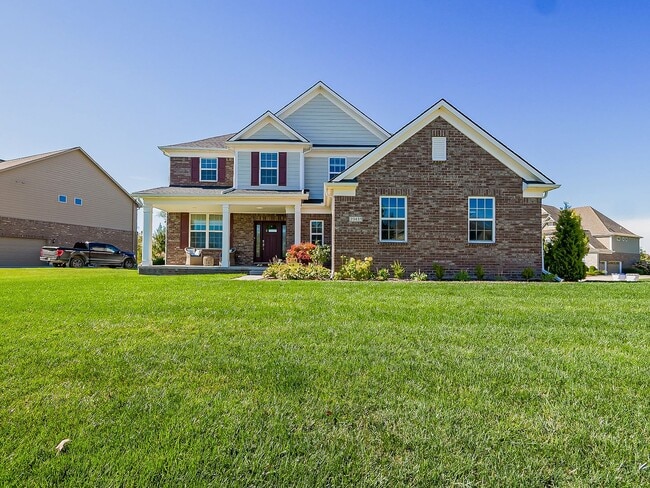 Building Photo - AVAILABLE NOW! Stunning South Lyon Home wi...