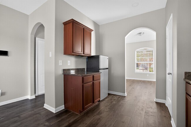 Building Photo - 5003 Arbury Hill Ln