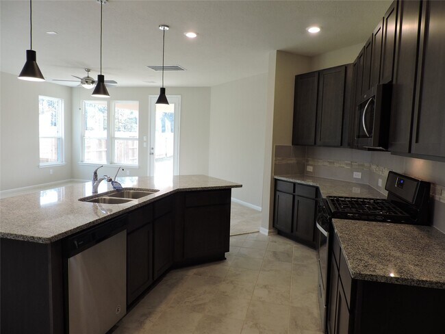Building Photo - 1164 Littleton Ct