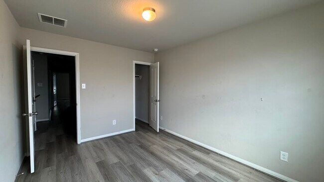 Building Photo - 24634 Bastiani Canvas Ln