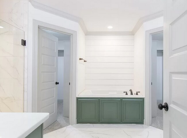 Building Photo - Charming 4-Bedroom Rental Home with Modern Upgrades in Northlake Subdivision, Valdosta, GA