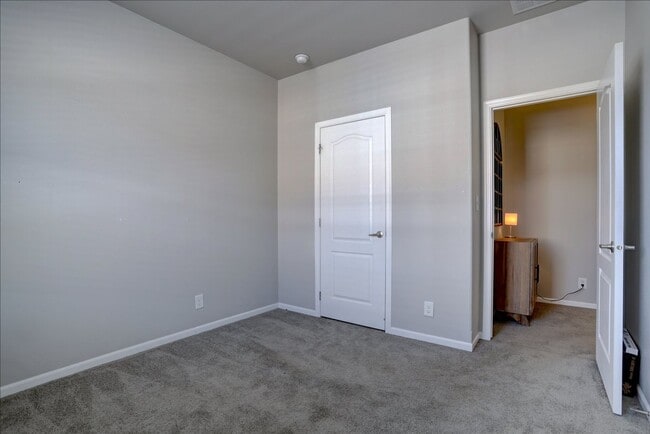 Building Photo - Beautiful 3-Bedroom Home in the Prairie Greens Community – Frederick, CO