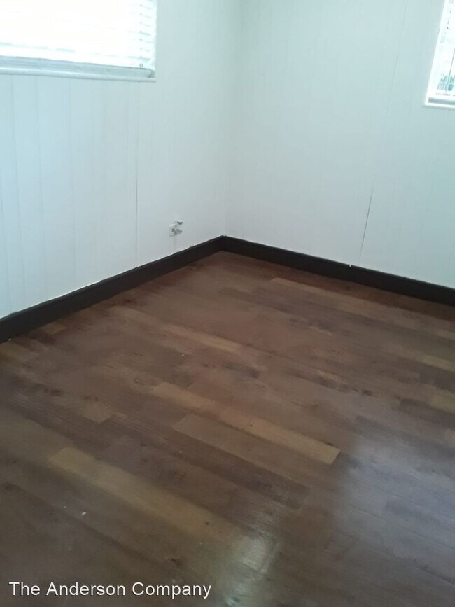 Building Photo - 1 br, 1 bath House - 701 9th Ave Unit 1