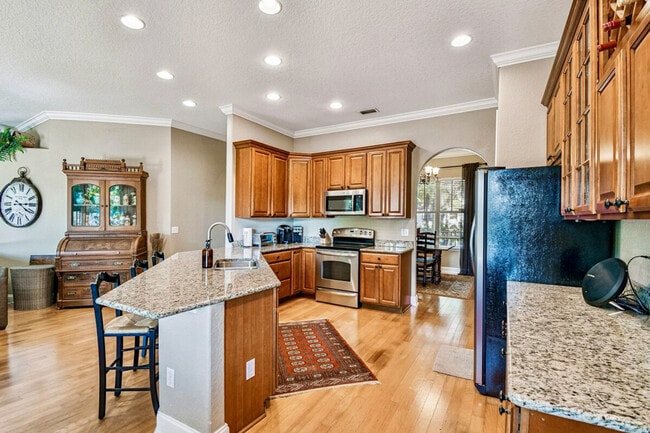 Building Photo - 2804 N Munro St