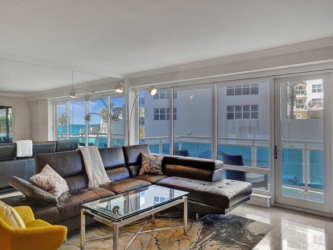 Building Photo - 3430 Galt Ocean Dr